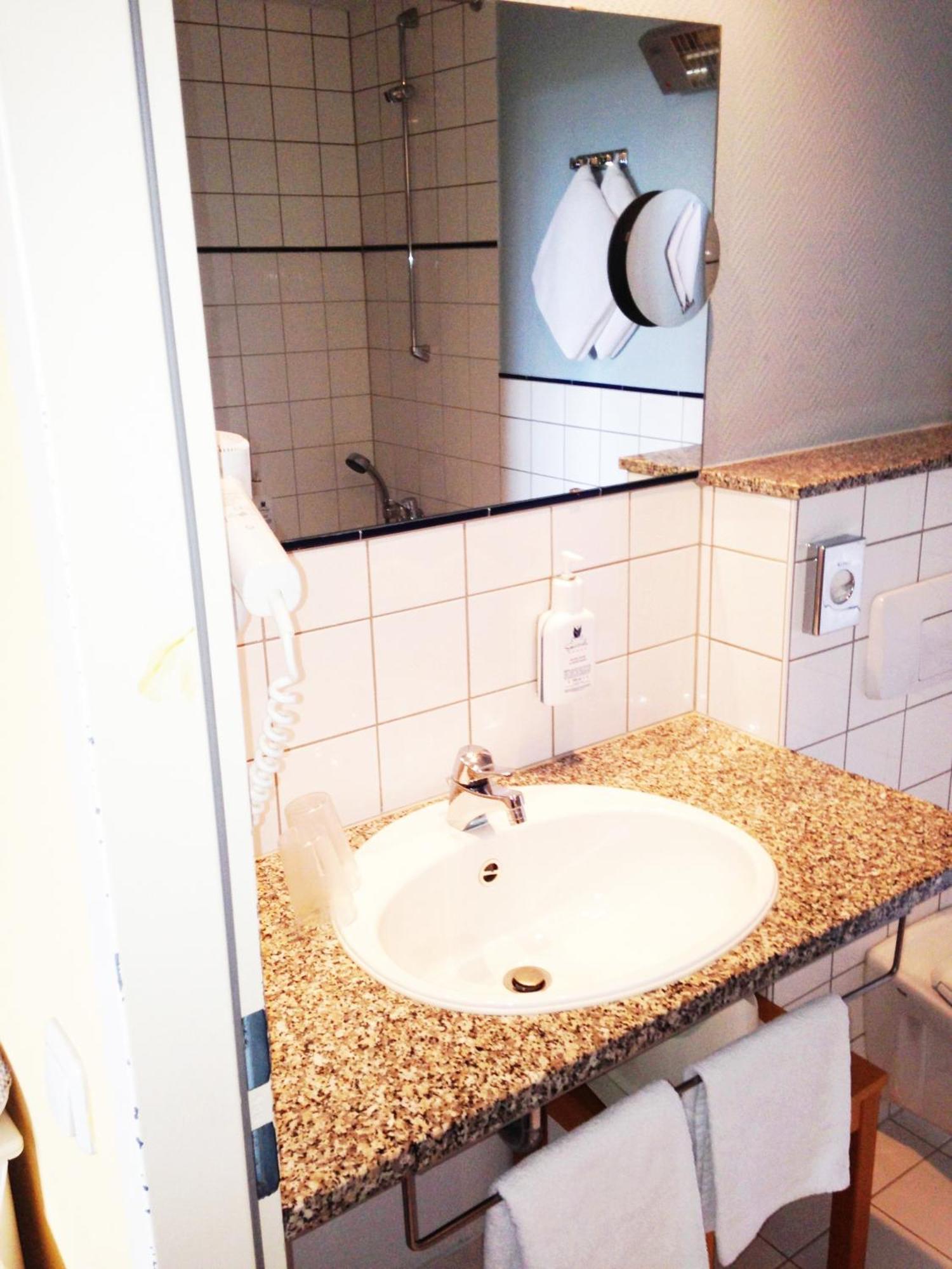 Hotel Am Bühl Eibenstock Kamer foto