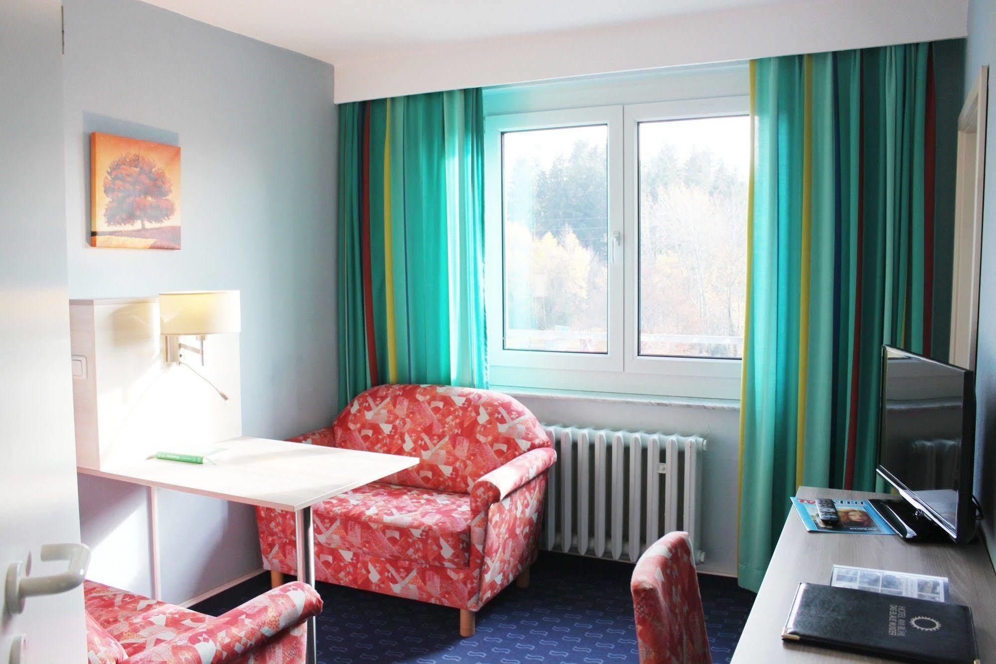 Hotel Am Bühl Eibenstock Buitenkant foto